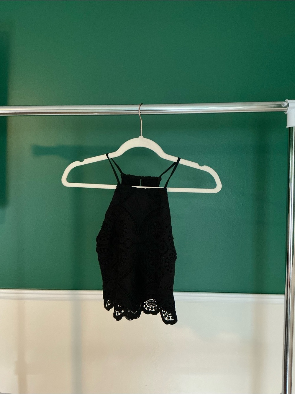 Abercrombie & Fitch Black Lace Halter Crop Top